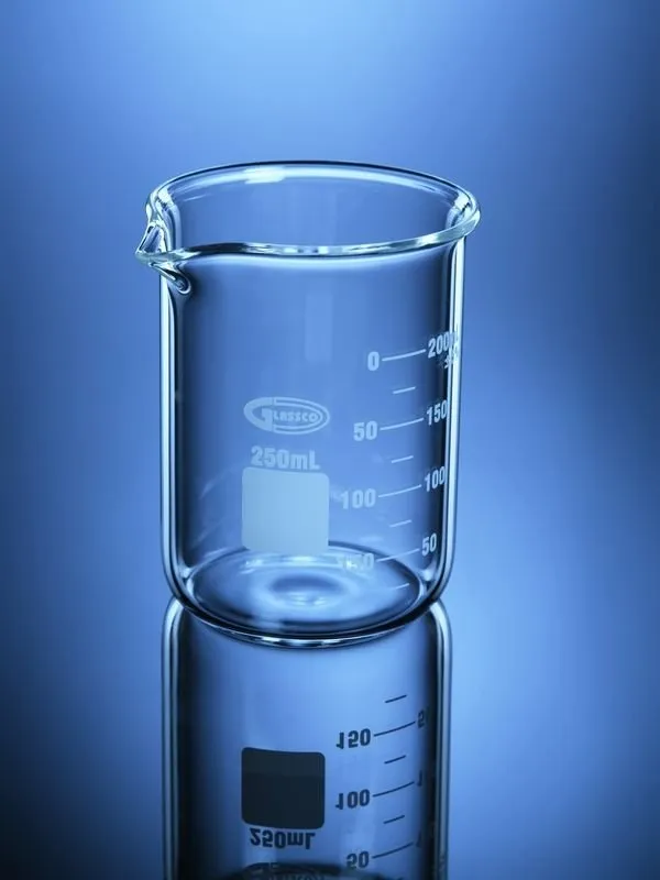 Glassco Becher Griffin Low Form Vetro Doppia Scala