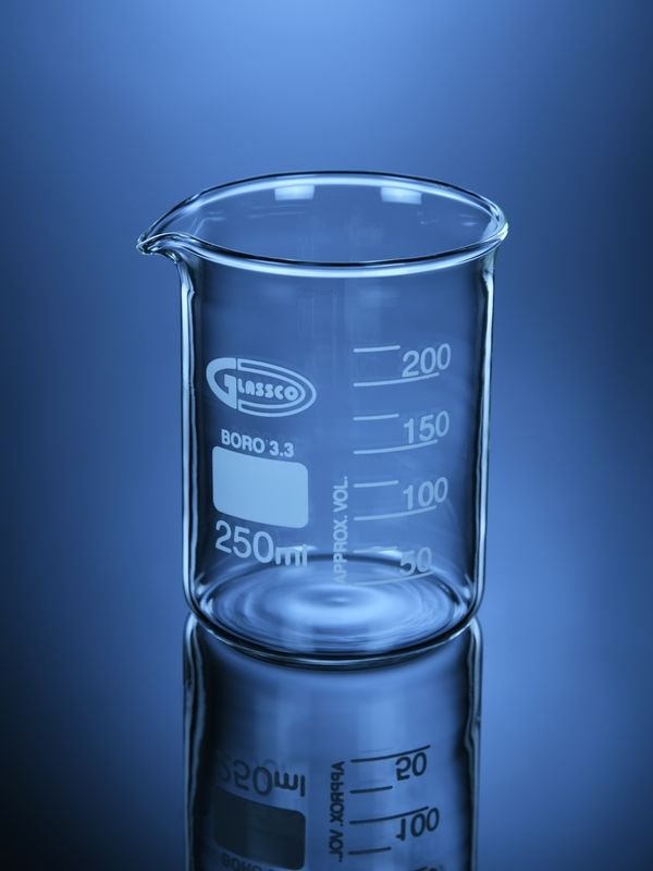 Glassco Beaker Griffin becher basso con beccuccio
